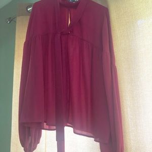 Beautiful flowing blouse